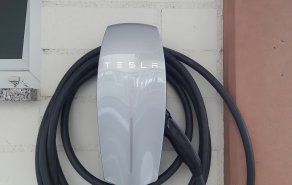 Tesla-Ladestation am Belchen, Bild 1/1